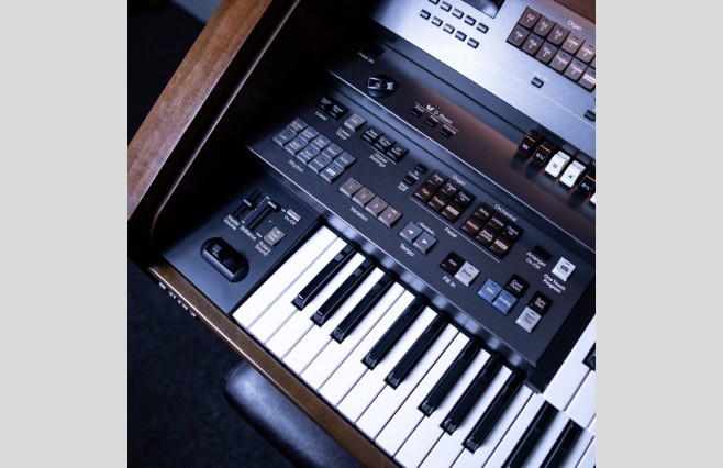 Used Roland AT-800 Organ All Inclusive Top Grade Package (SN:ZX50397) - Image 7